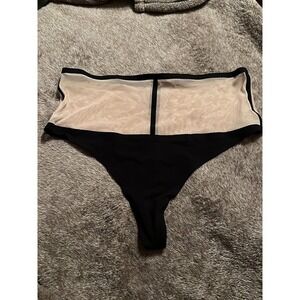 Vitoria's Secret Thong